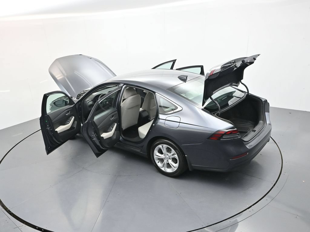 Used 2023 Honda Accord LX image 35