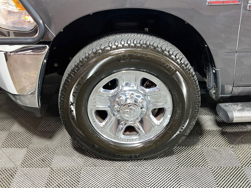 Used 2014 RAM 3500 Tradesman w/ Chrome Appearance Group RWD image 27