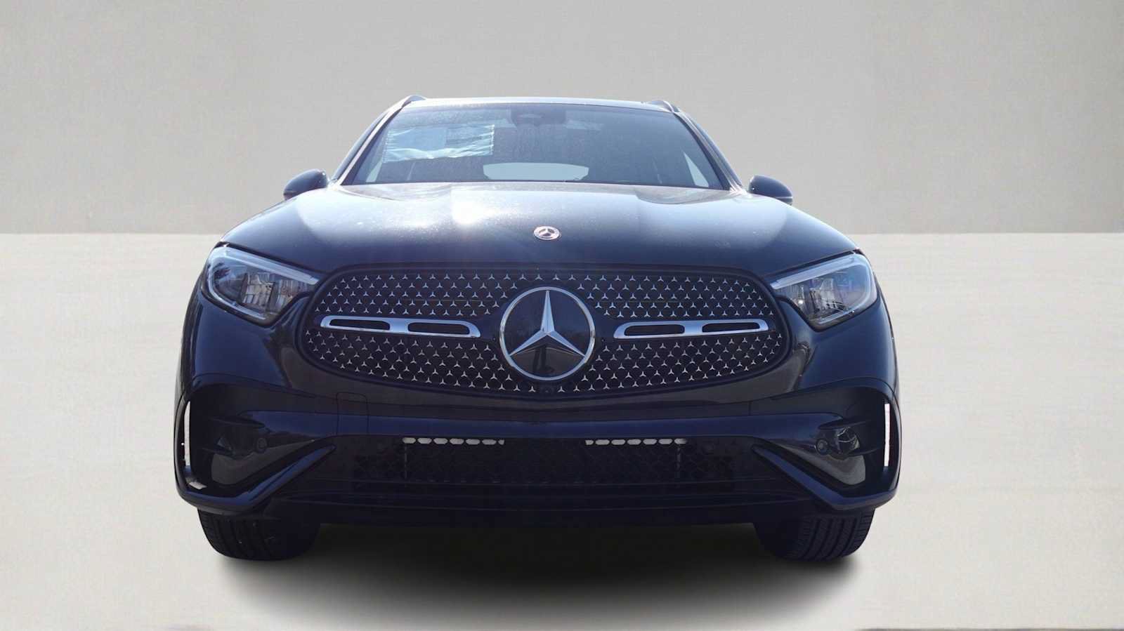 New 2026 Mercedes-Benz GLC 300 4MATIC image 2