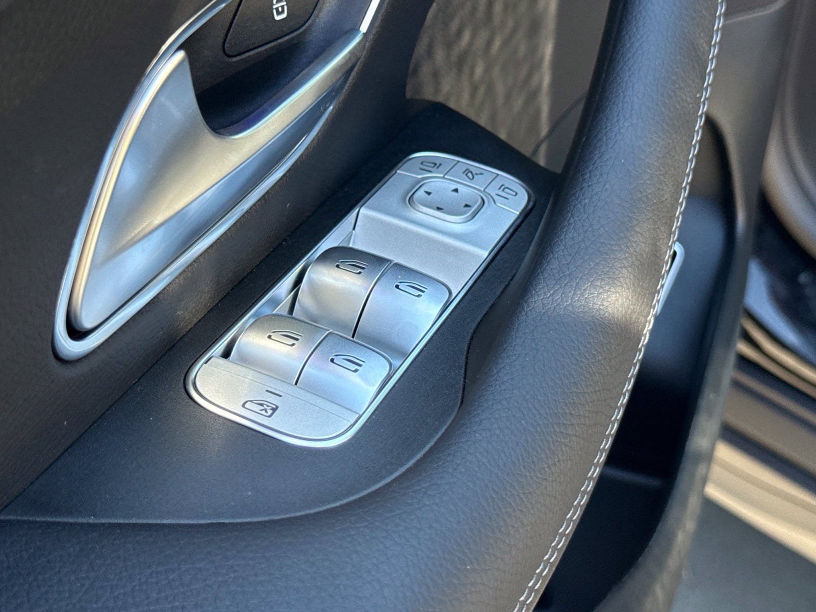 New 2027 Mercedes-Benz GLS 450 4MATIC image 17