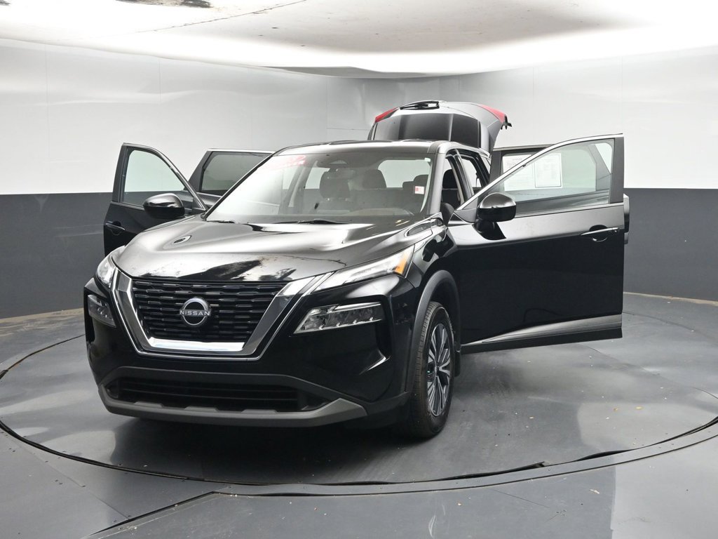 Used 2023 Nissan Rogue SV FWD image 41