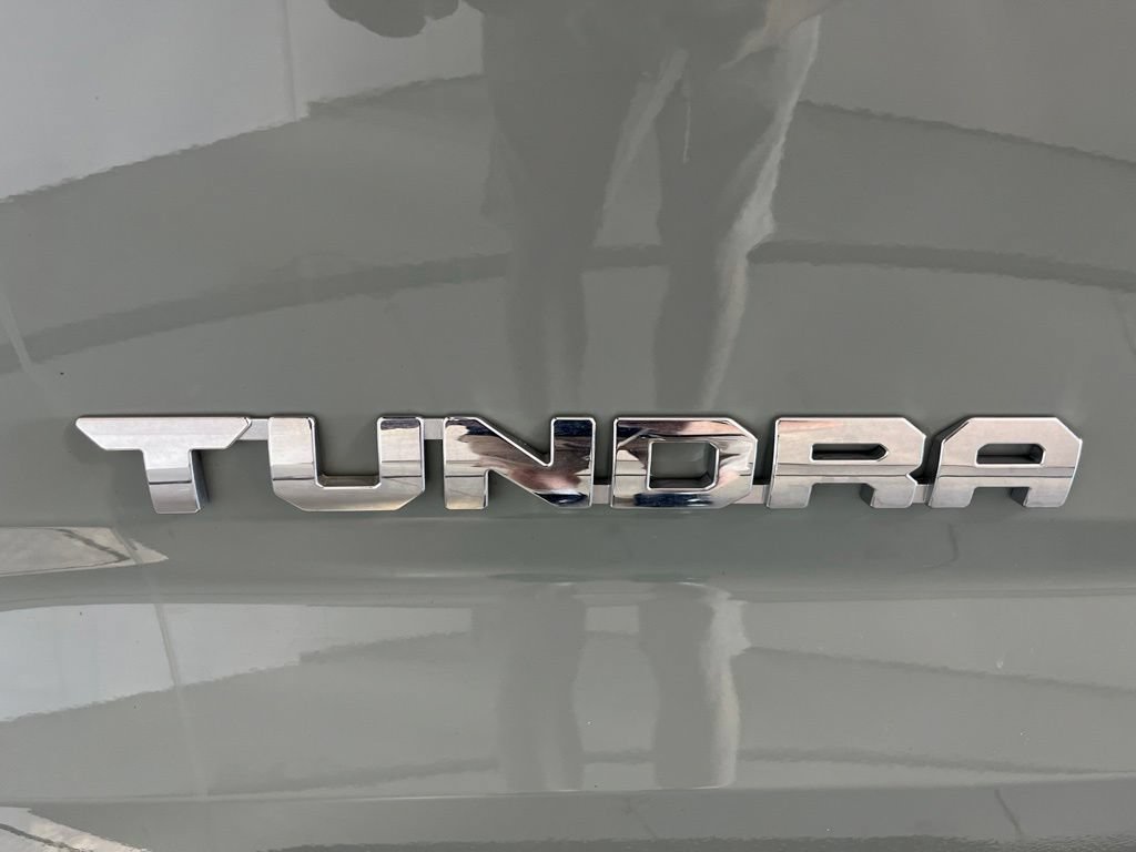 Used 2024 Toyota Tundra SR5 w/ SR5 Premium Package AWD/4WD image 39