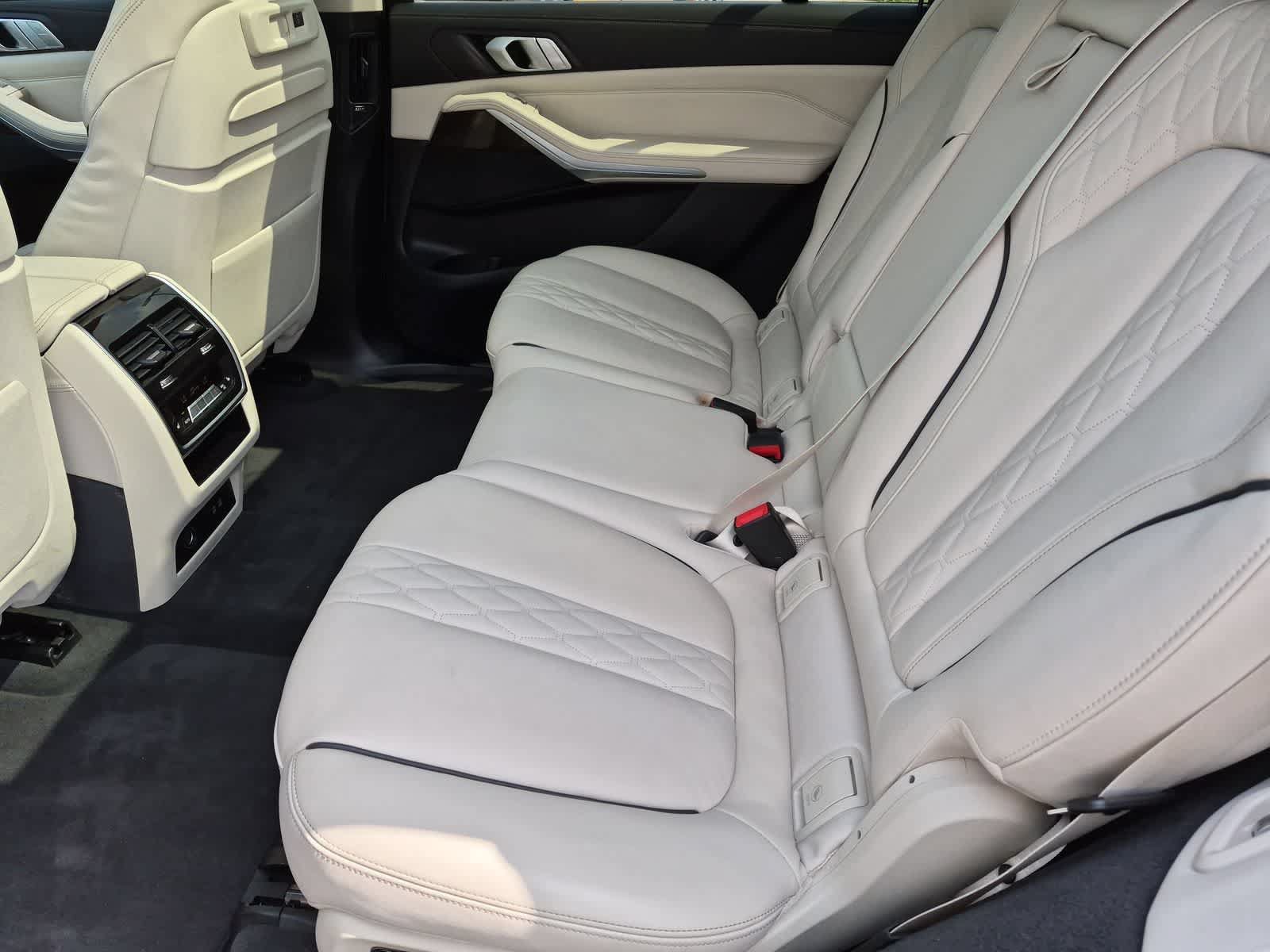 Used 2019 BMW X7 xDrive40i w/ Luxury Seating Package AWD/4WD image 20