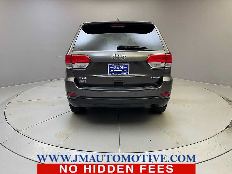 Used 2019 Jeep Grand Cherokee Laredo w/ Security & Convenience Group AWD/4WD image 4