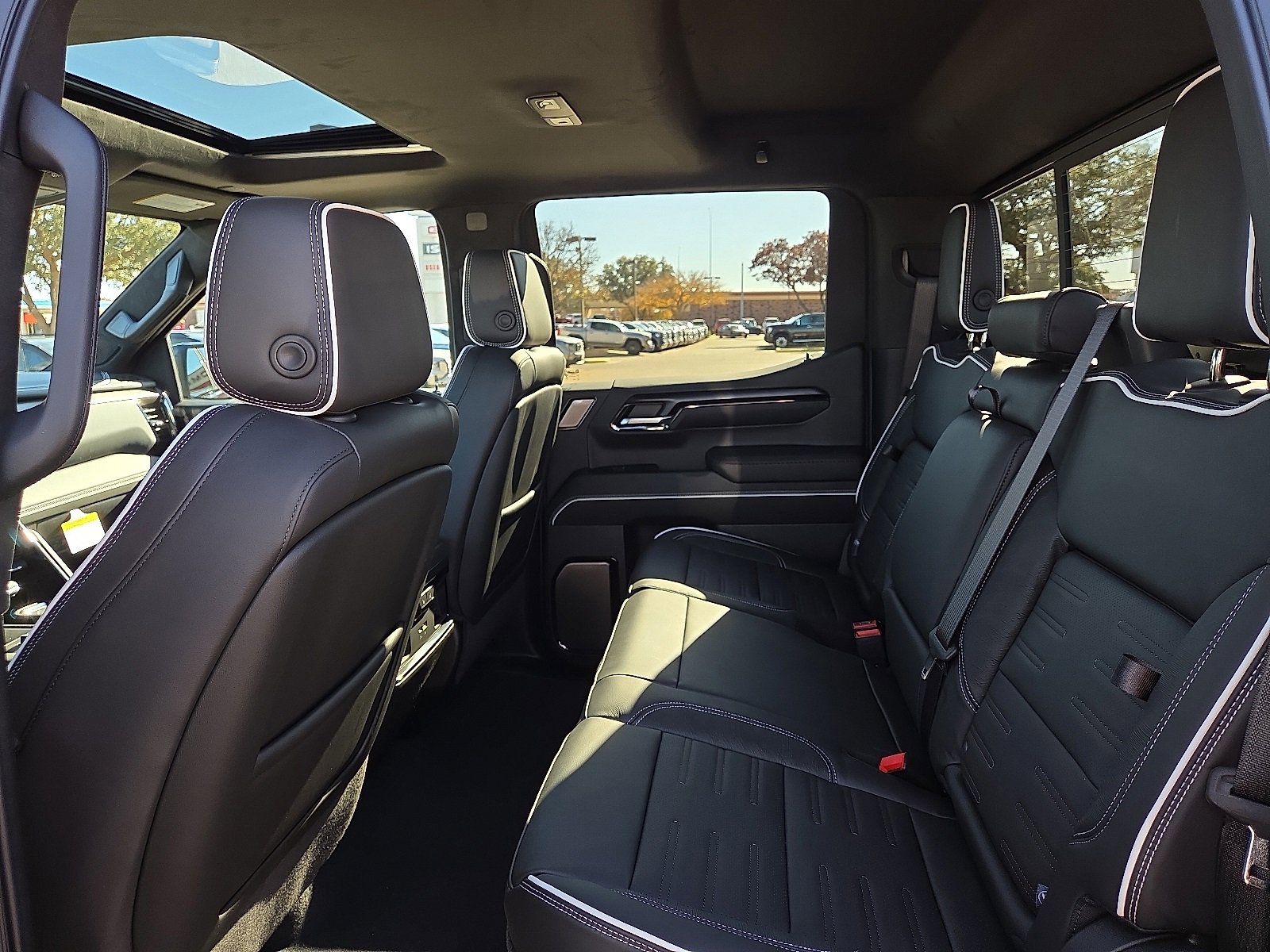 New 2026 GMC Sierra 1500 AT4X image 9