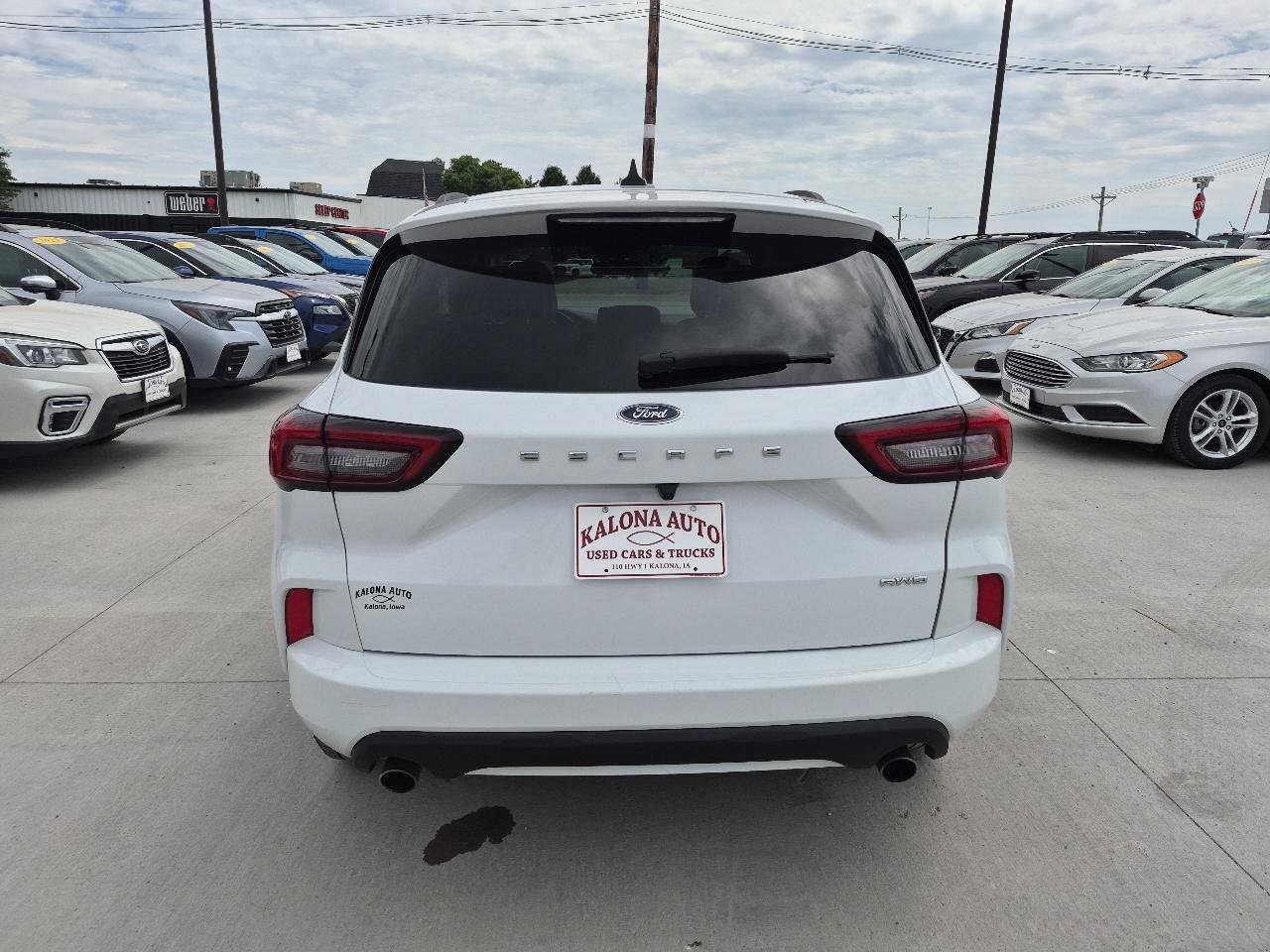 Used 2023 Ford Escape ST-Line AWD/4WD image 9