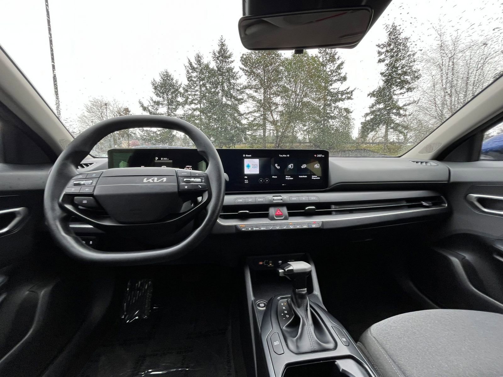 Used 2025 Kia K4 FWD image 34