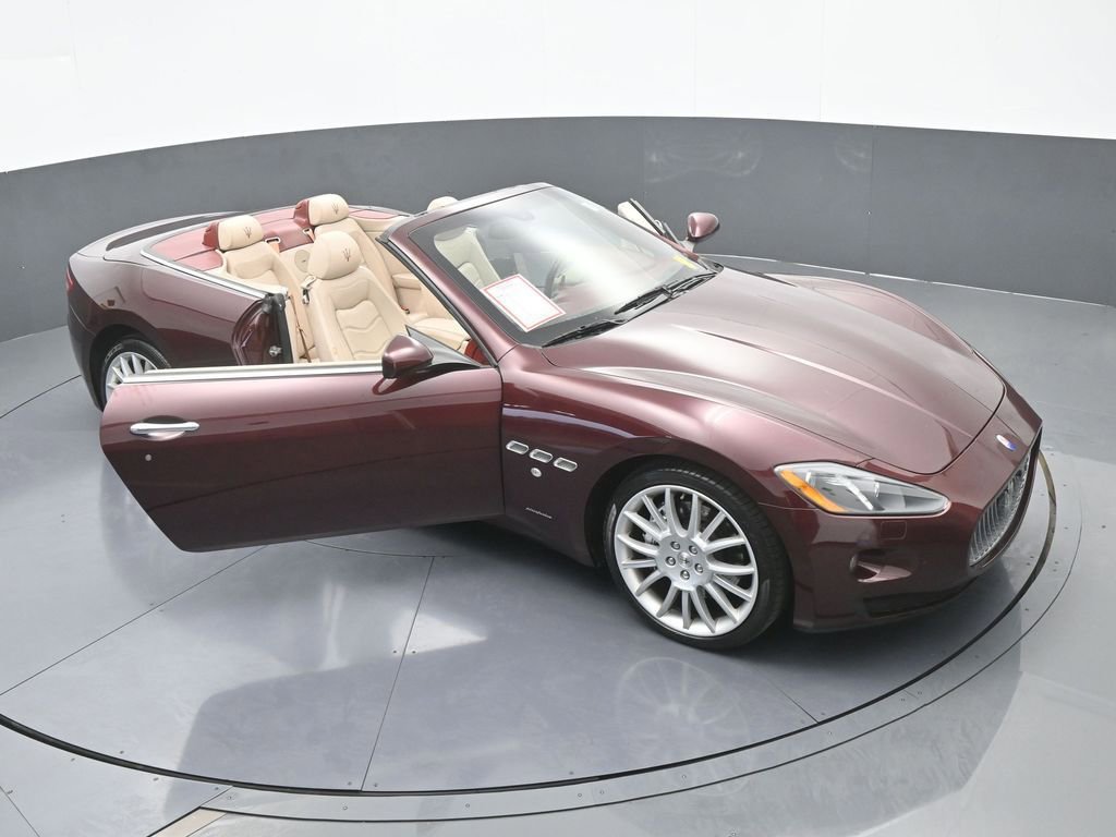 Used 2015 Maserati GranTurismo Convertible image 62