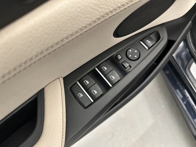 Used 2017 BMW X3 xDrive28i image 19