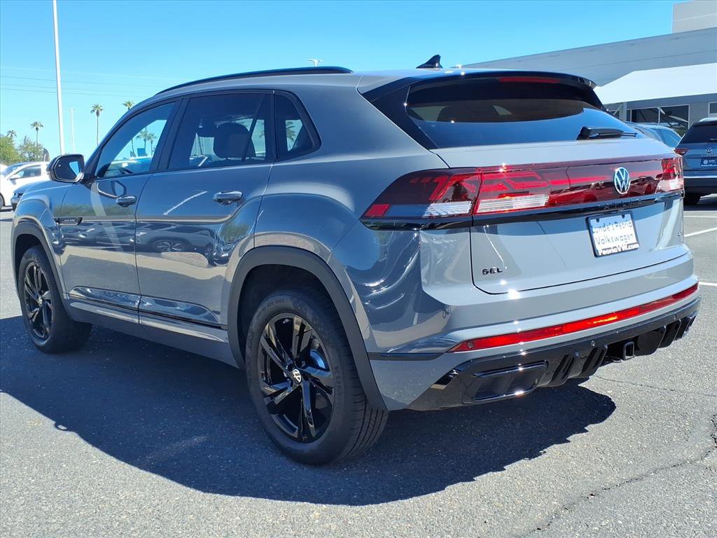 New 2026 Volkswagen Atlas Cross Sport SEL R-Line image 4