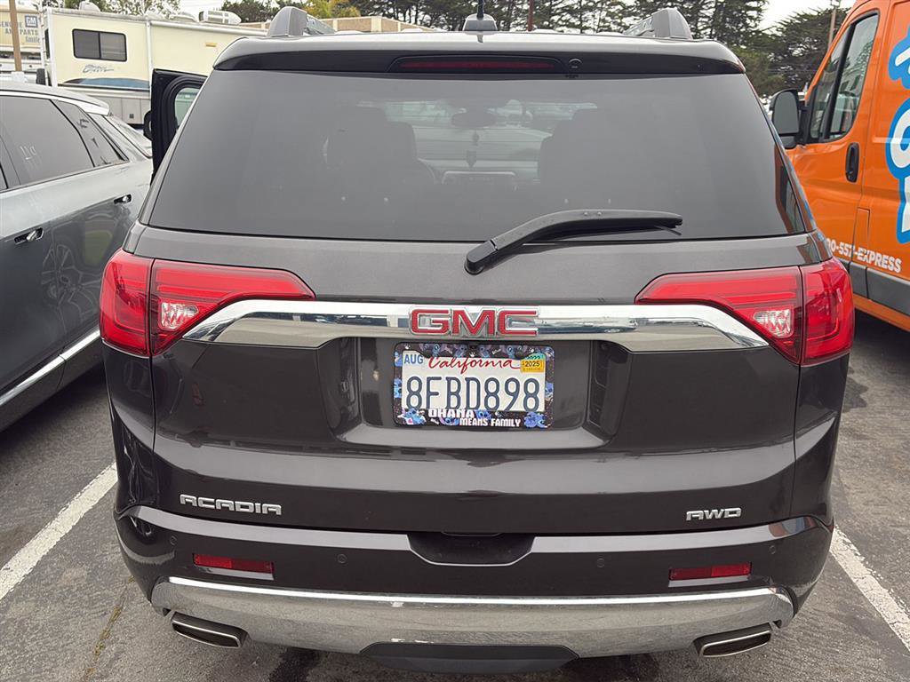 Used 2018 GMC Acadia Denali w/ Technology Package image 5