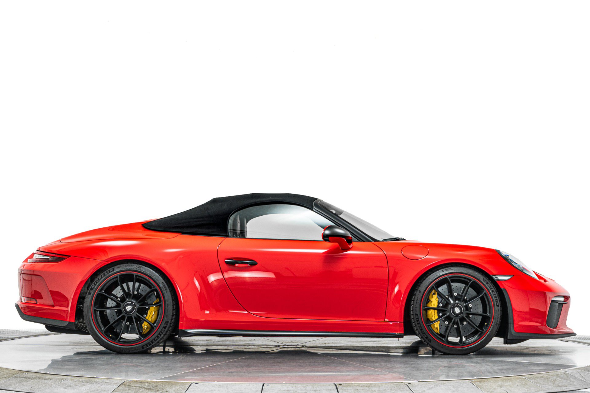 Used 2019 Porsche 911 Speedster RWD image 17