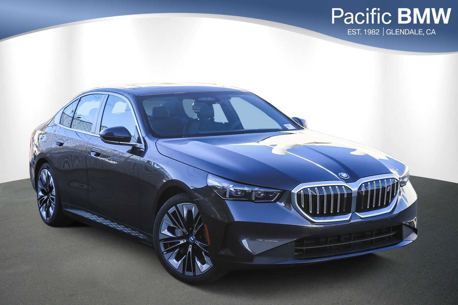 Used 2025 BMW i5 eDrive40i w/ Premium Package