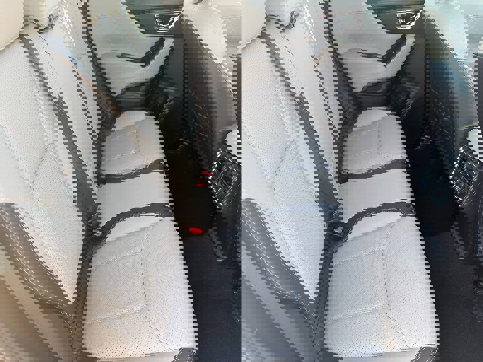 Used 2021 Subaru Forester Limited image 11