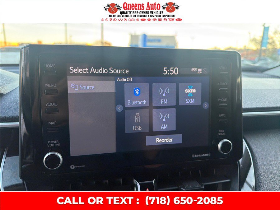 Used 2022 Toyota Corolla Cross LE AWD/4WD image 44