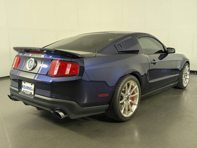 Used 2011 Ford Mustang Shelby GT500 RWD image 8