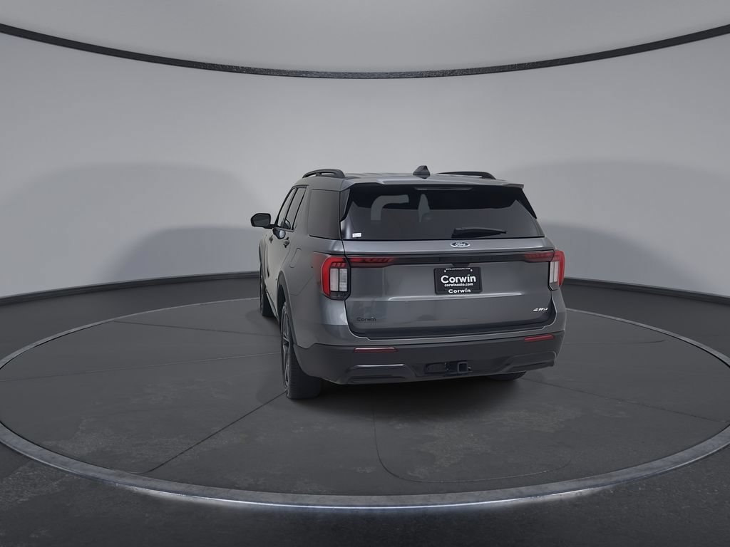 Used 2025 Ford Explorer ST-Line w/ ST-Line Street Pack AWD/4WD image 13