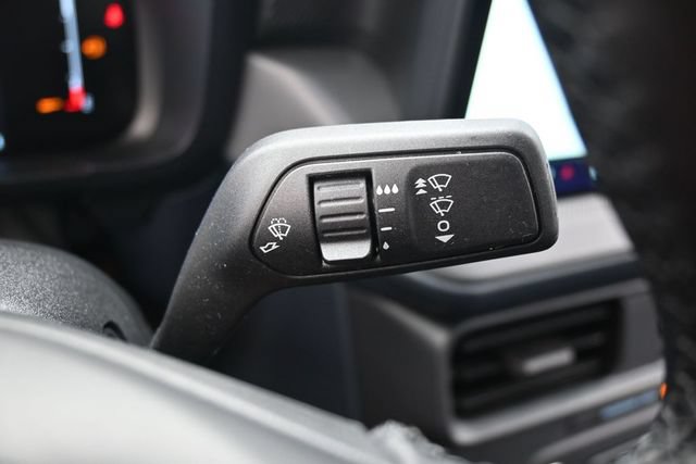 Used 2025 Ford Maverick XLT w/ XLT Luxury Package AWD/4WD image 18