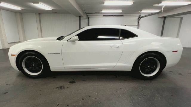 Certified 2013 Chevrolet Camaro LS RWD image 5