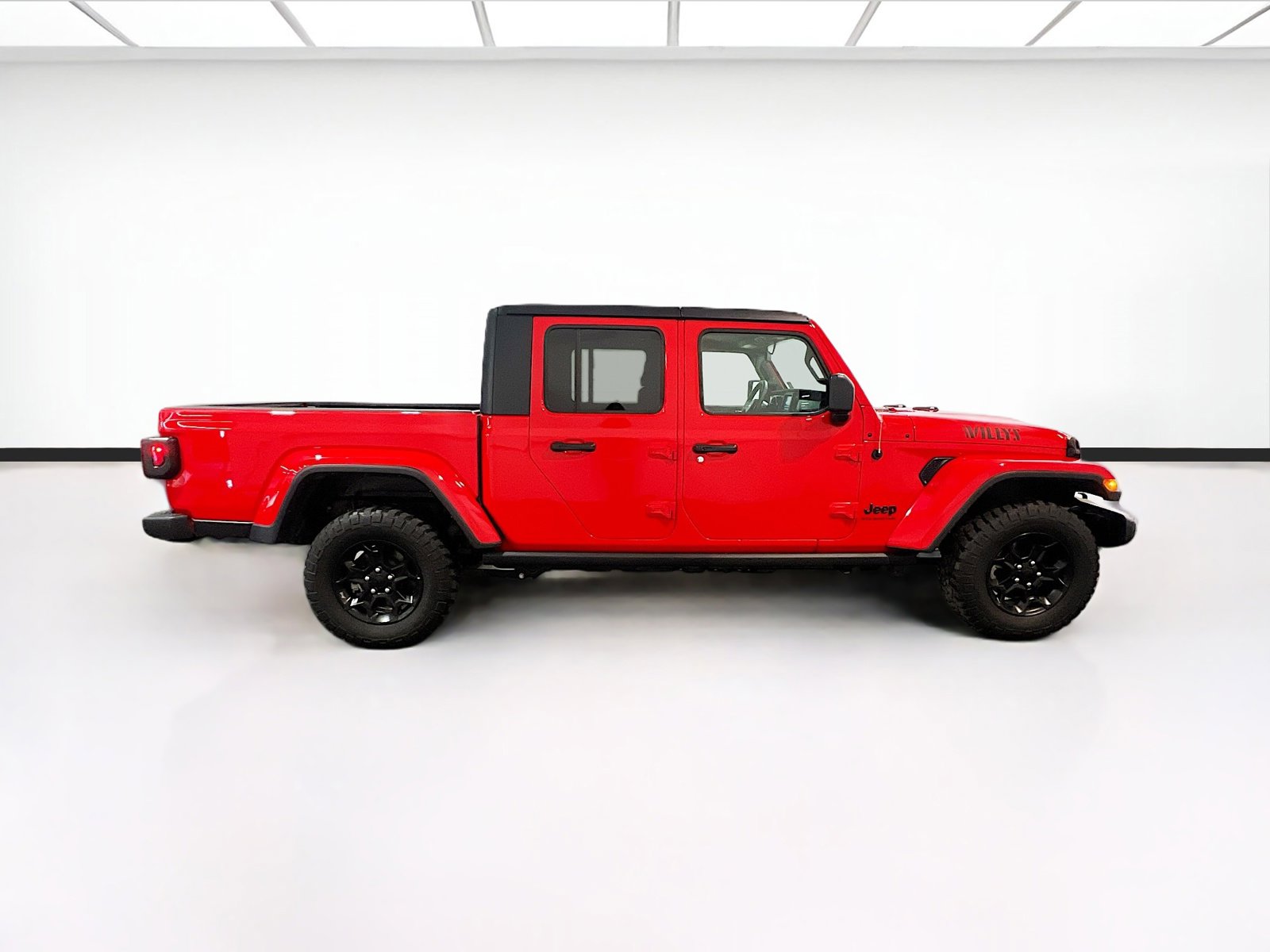 Used 2023 Jeep Gladiator Willys image 23