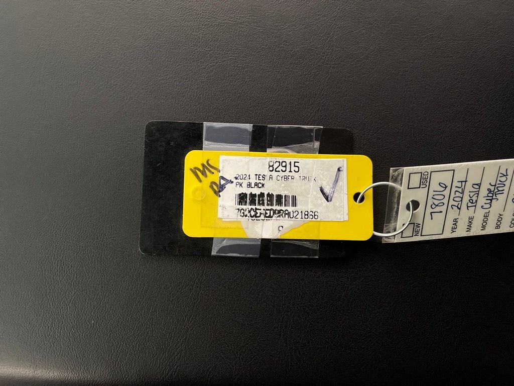 Used 2024 Tesla Cybertruck AWD Crew Cab image 24