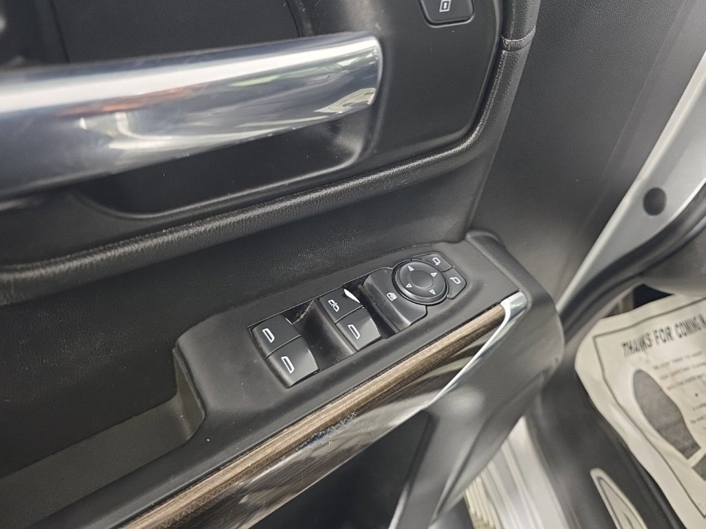 Used 2020 Chevrolet Silverado 1500 LT image 13