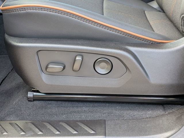 New 2026 GMC Canyon AT4 AWD/4WD image 13