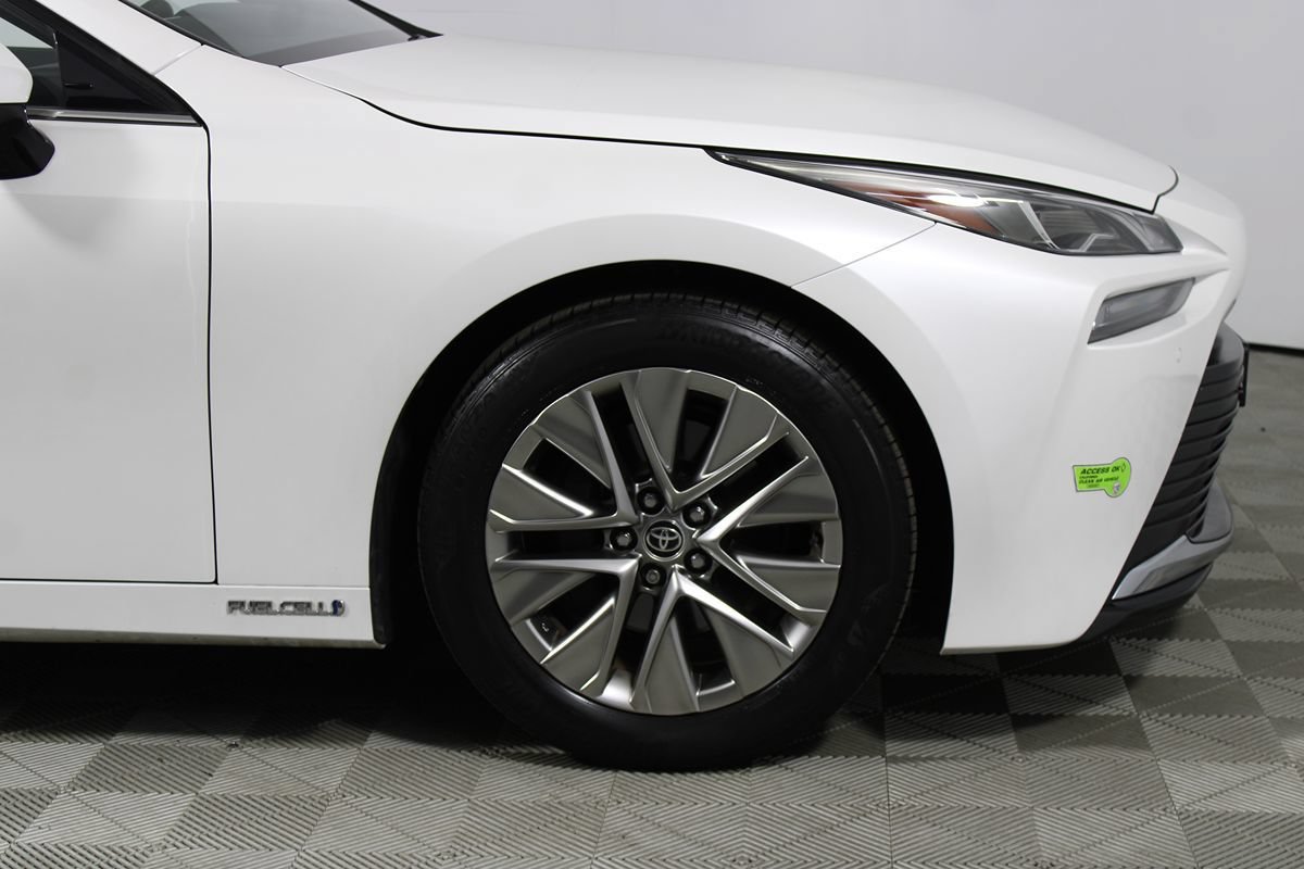 Used 2023 Toyota Mirai w/ Advanced Technology Package RWD image 44