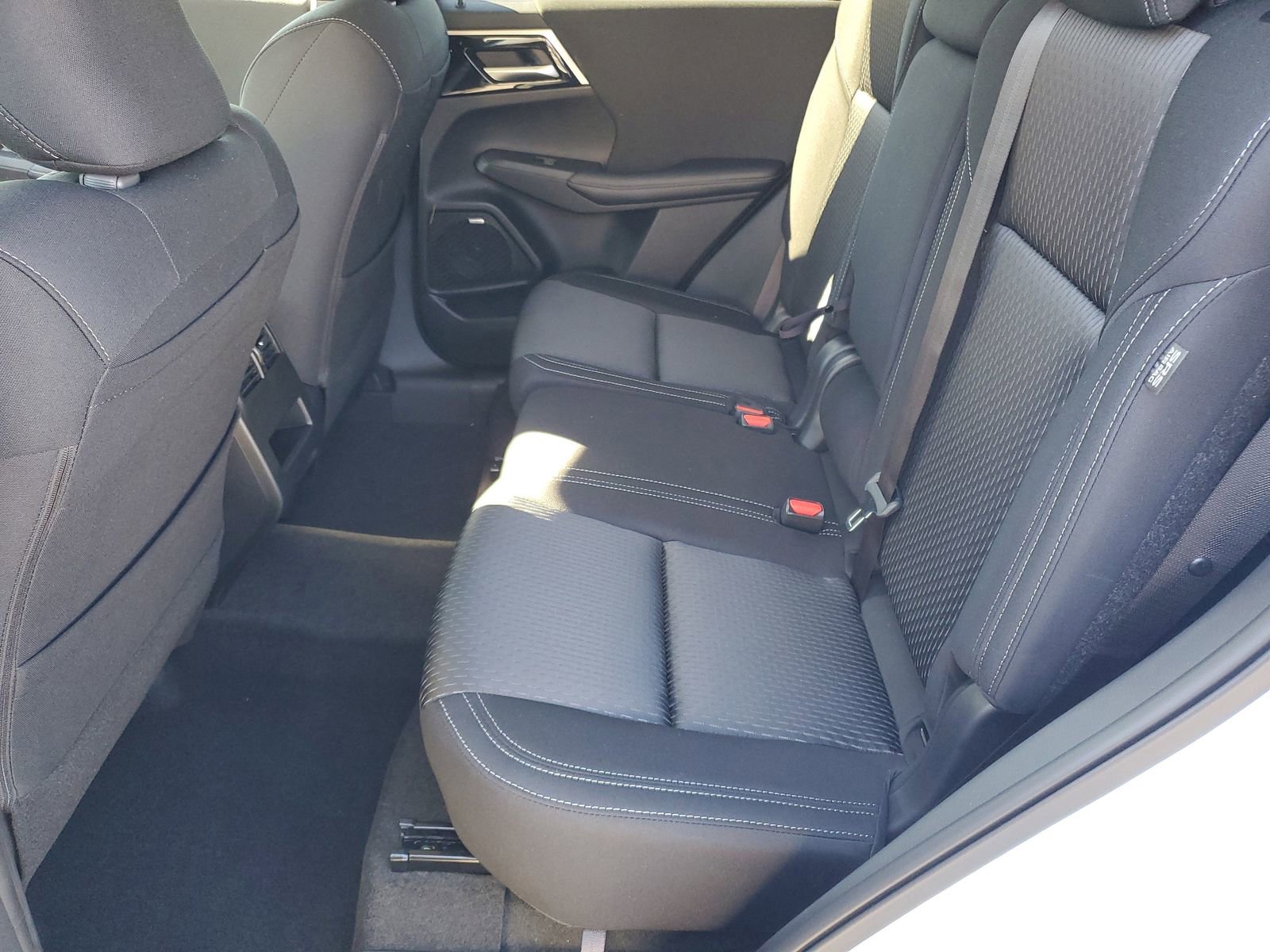 New 2026 Mitsubishi Outlander ES image 20