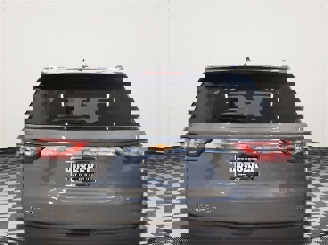 Used 2018 Chevrolet Traverse LT image 7