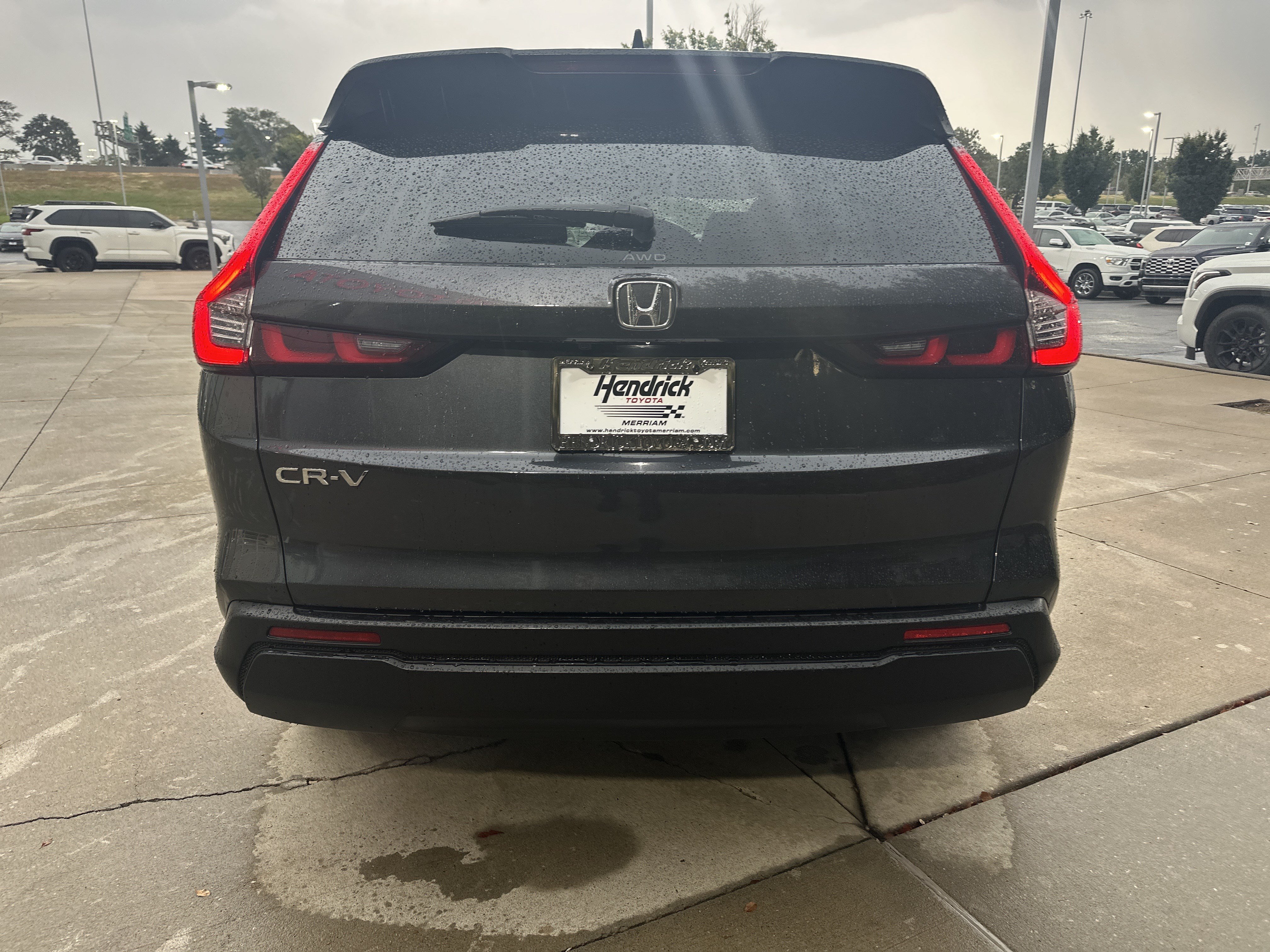 Used 2025 Honda CR-V LX image 6