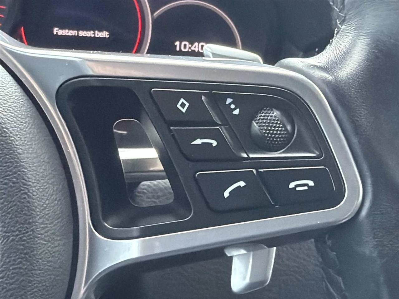 Used 2021 Porsche Cayenne Coupe AWD/4WD image 19