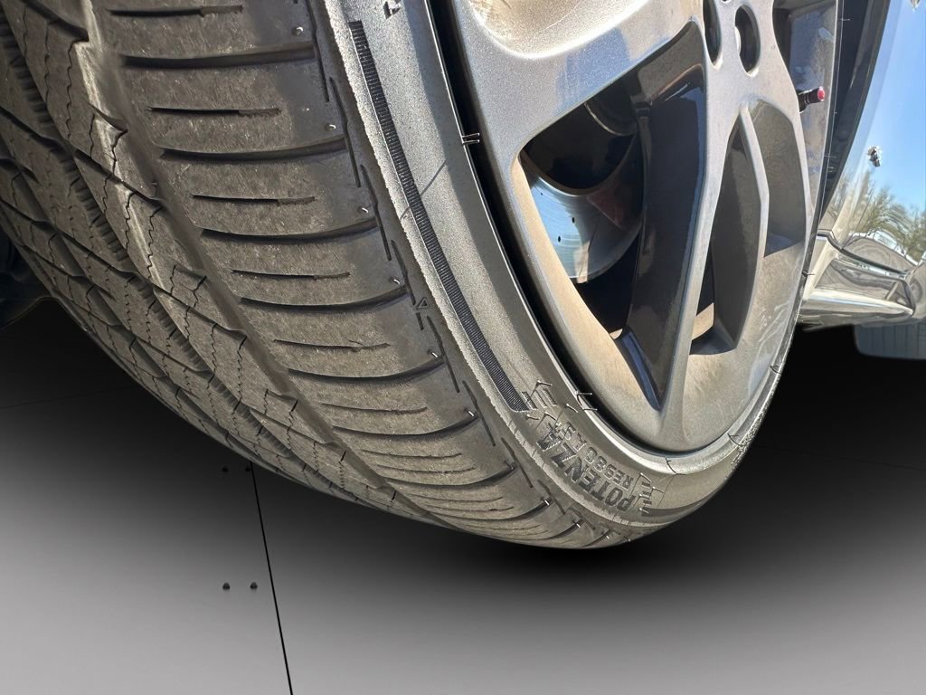 Used 2012 Maserati GranTurismo Sport RWD image 28