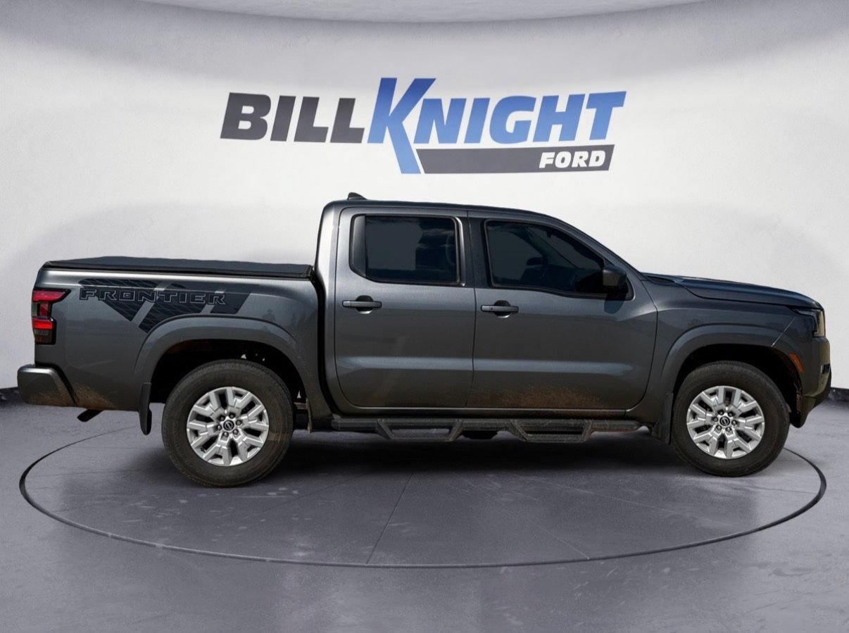 Used 2022 Nissan Frontier SV AWD/4WD image 6