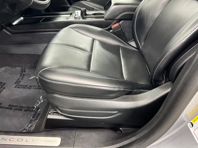 Certified 2023 Lincoln Corsair AWD w/ Equipment Group 101A image 14