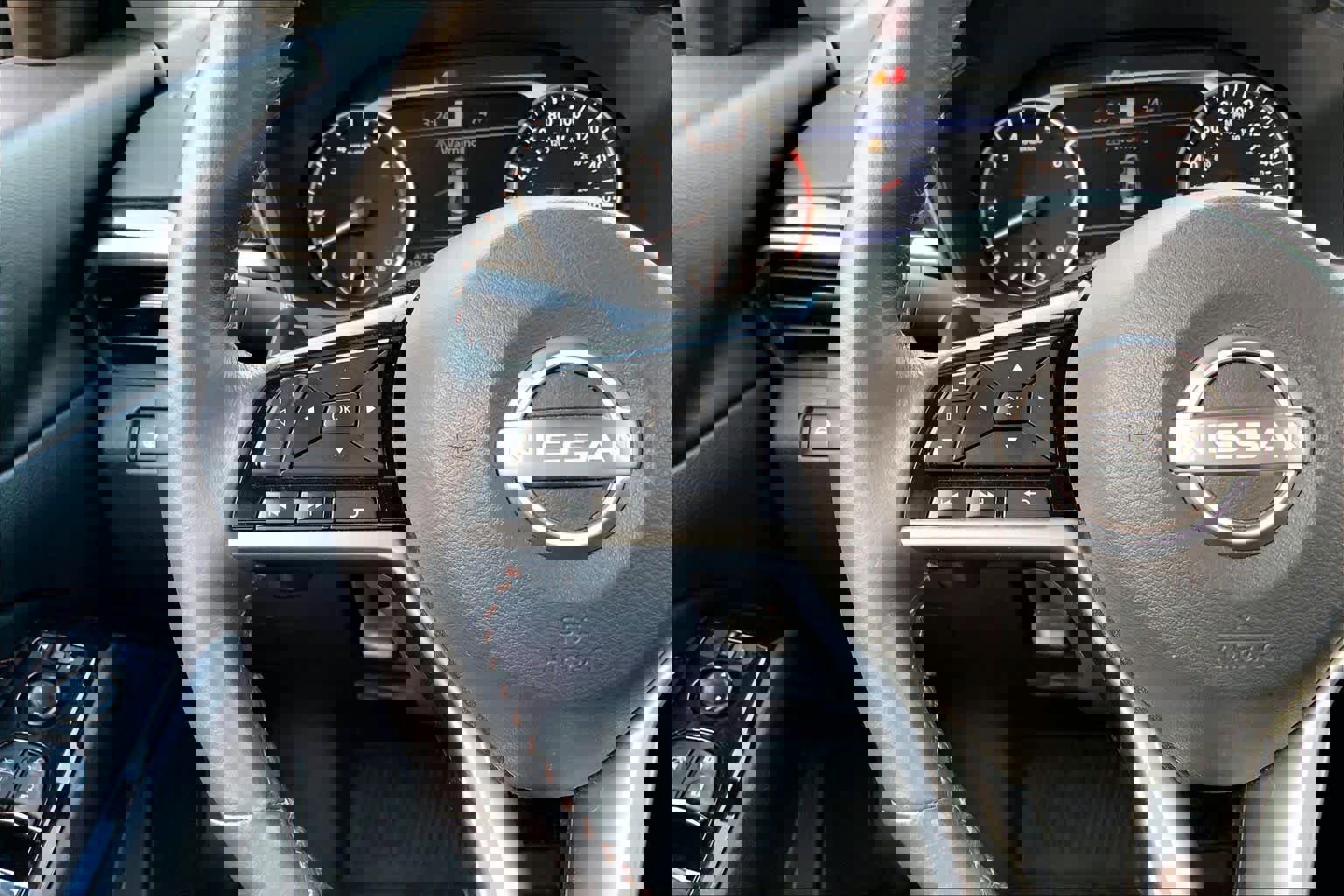 Used 2023 Nissan Altima 2.0 SR image 45