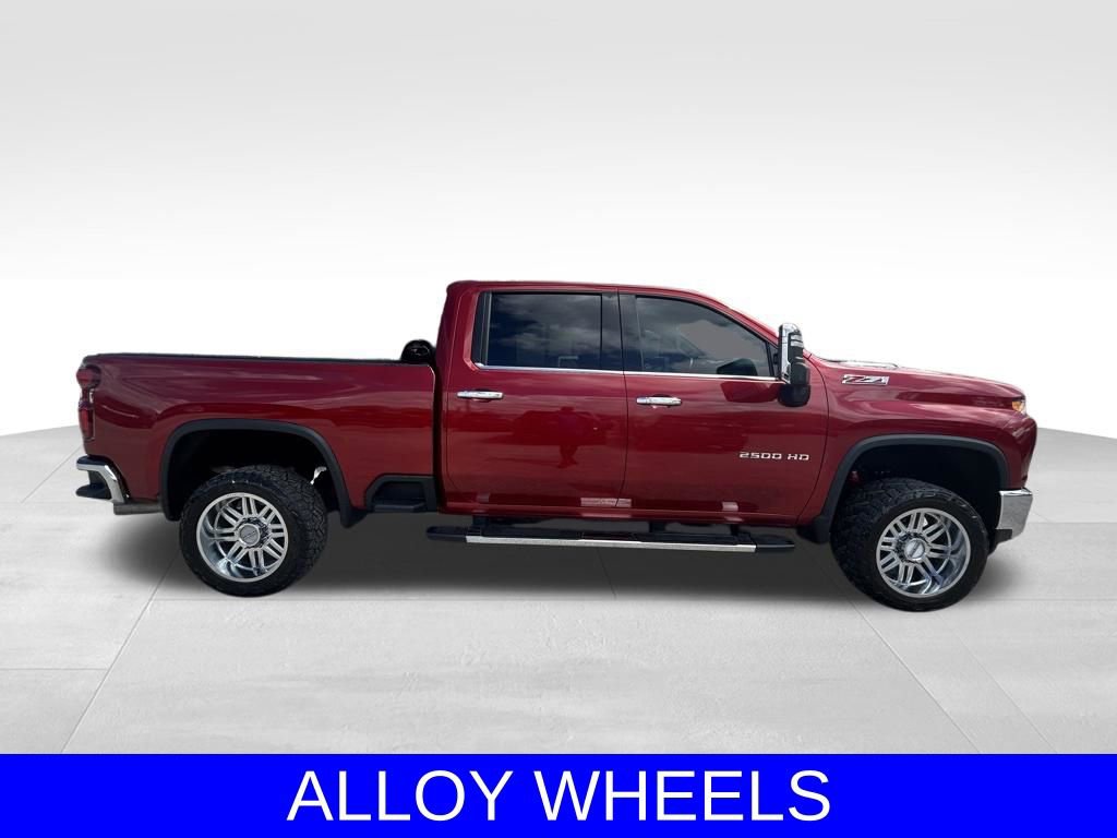 Used 2023 Chevrolet Silverado 2500 LTZ AWD/4WD image 3