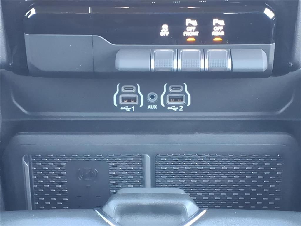 New 2026 RAM 1500 Laramie w/ Sport Appearance Package image 16