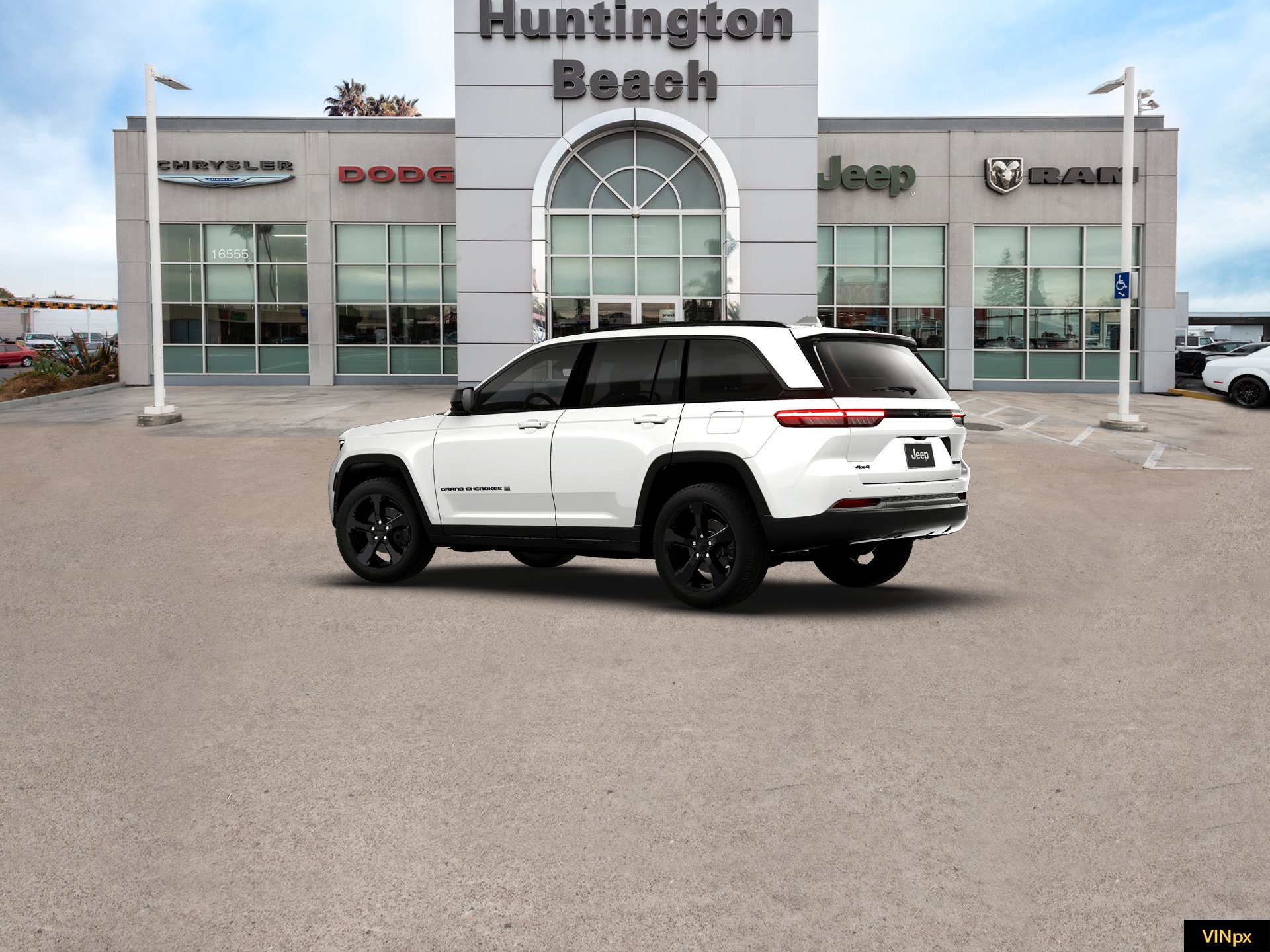 New 2026 Jeep Grand Cherokee Limited w/ Limited Altitude Package AWD/4WD image 4