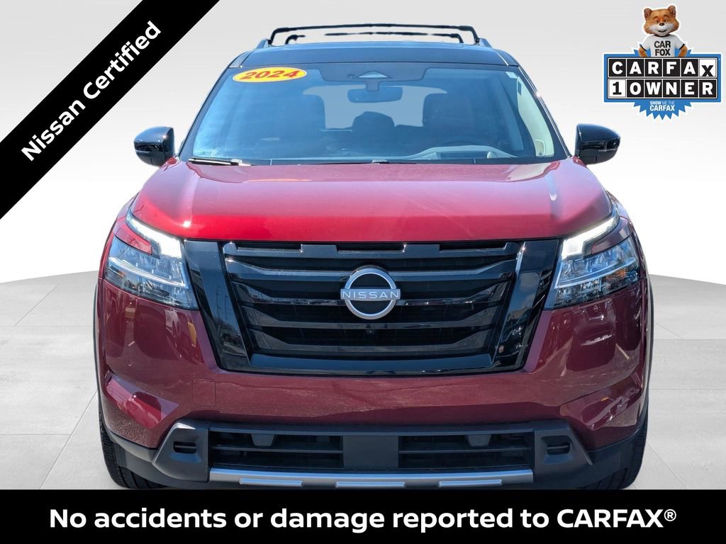 Certified 2024 Nissan Pathfinder Platinum w/ Black Appearance Package image 3