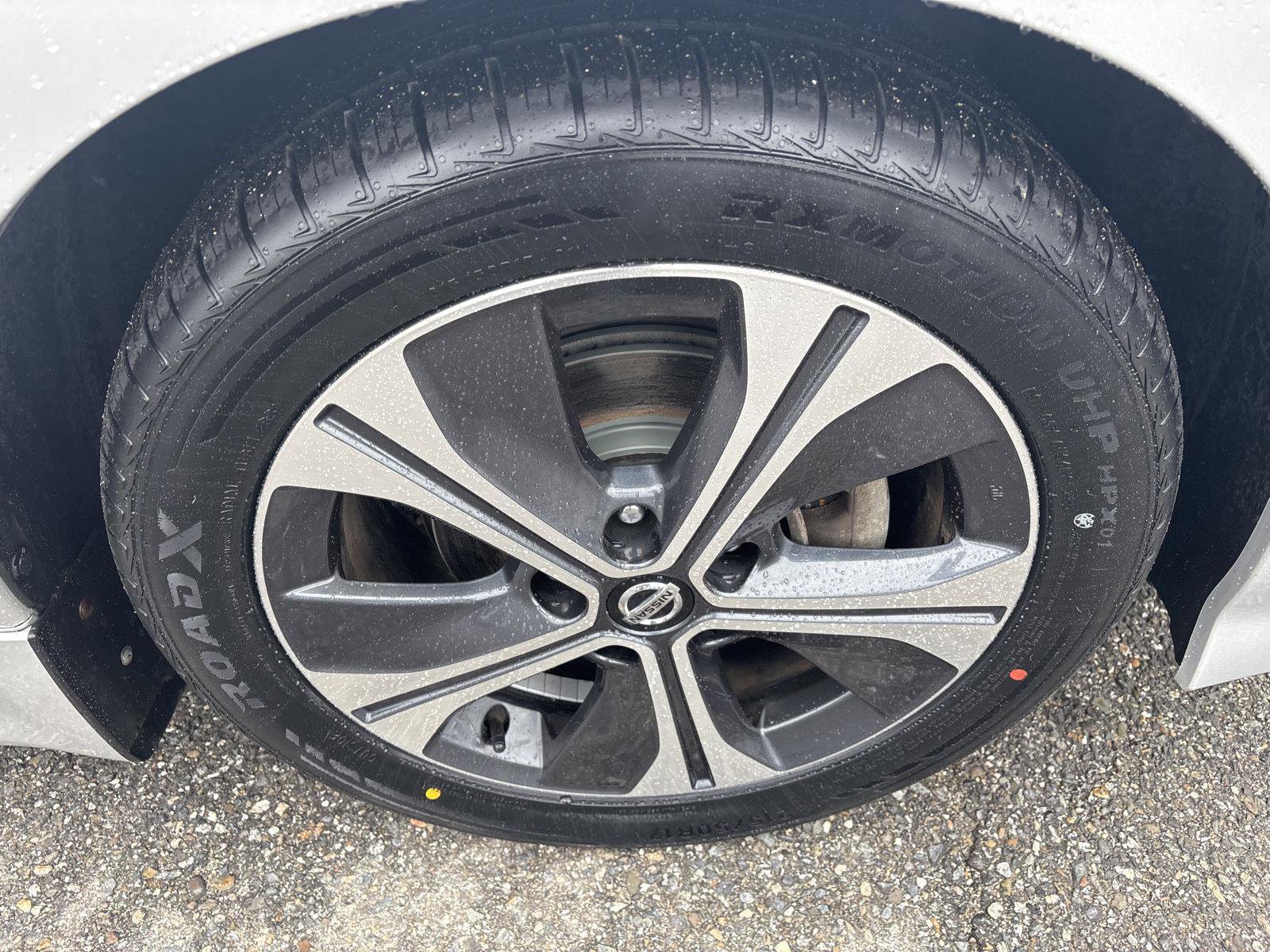 Used 2020 Nissan Leaf SV w/ SV All Weather Package FWD image 8