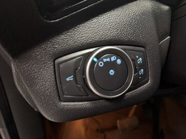 Used 2019 Ford Escape S image 16