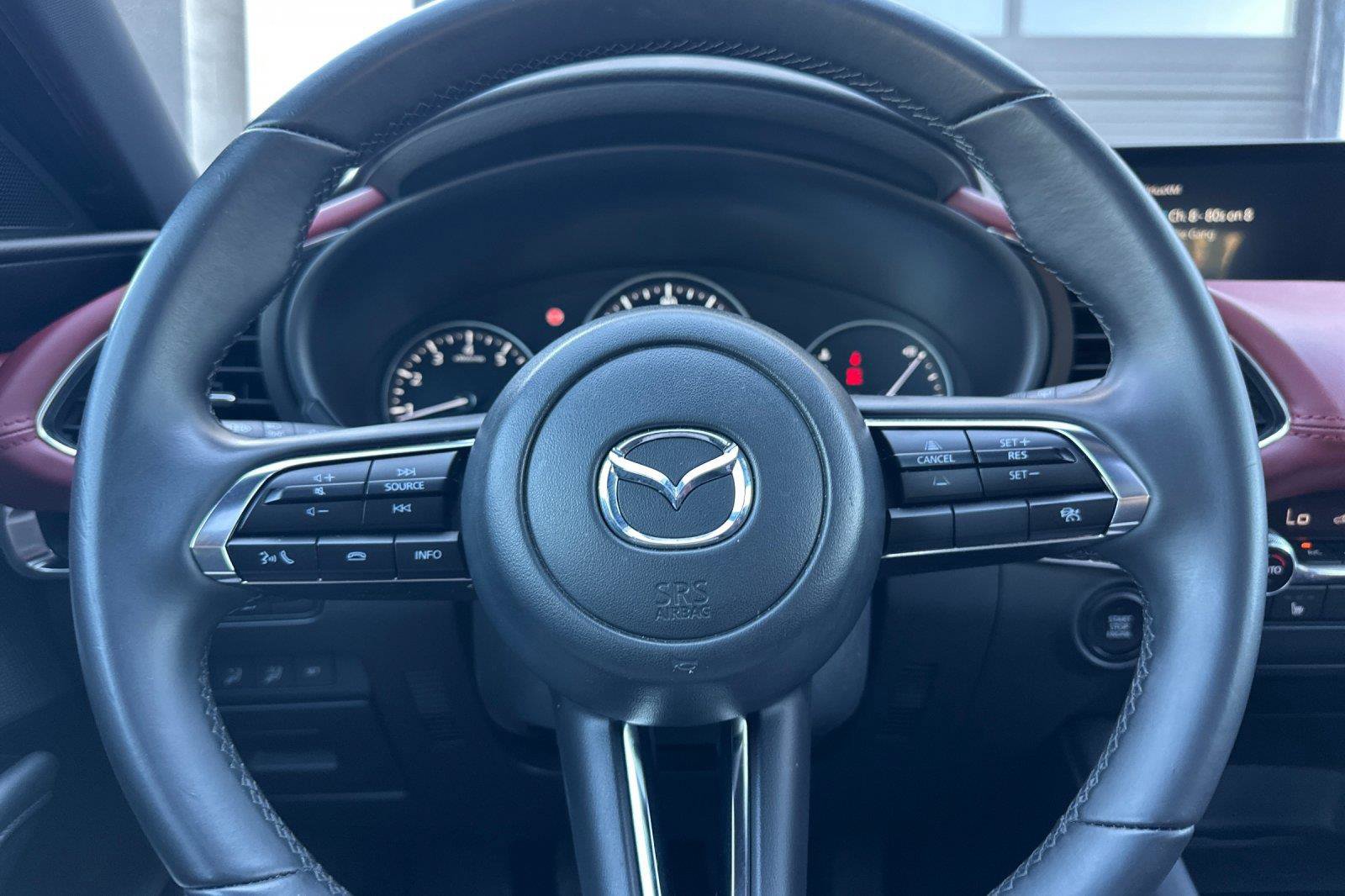 Certified 2025 MAZDA MAZDA3 2.5 S Hatchback w/ Premium Pkg FWD image 23