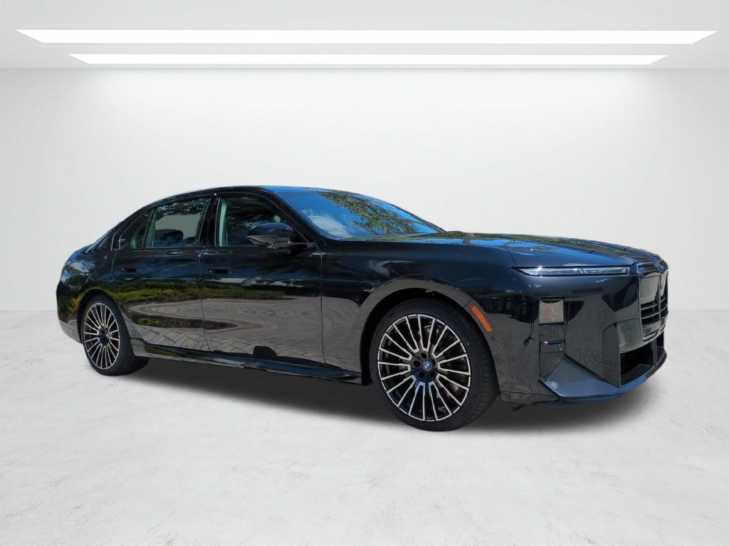 New 2027 BMW 740i w/ Executive Package RWD image 2