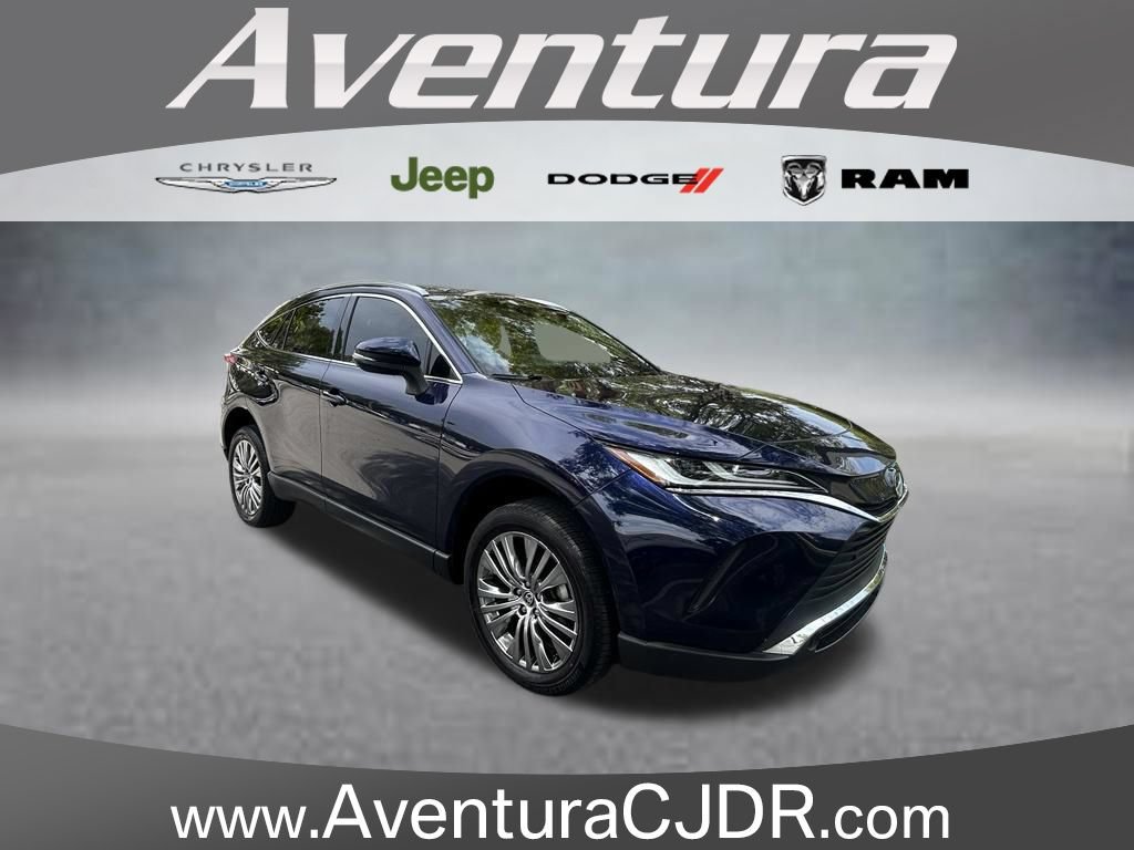Used 2023 Toyota Venza XLE