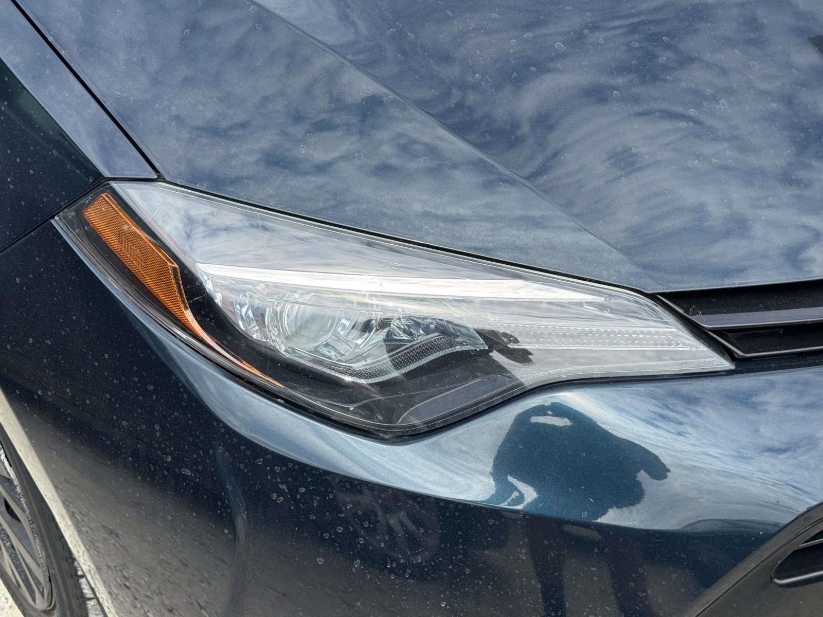 Used 2018 Toyota Corolla LE w/ Body Protection Package FWD image 6