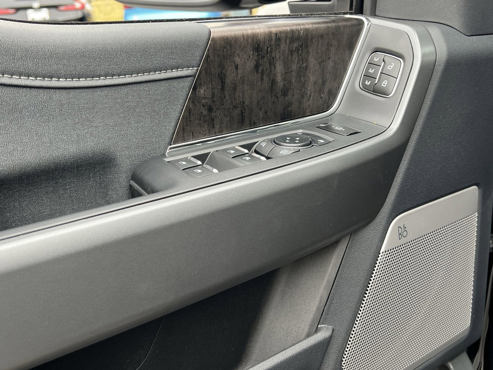 New 2026 Ford F350 Lariat w/ Lariat Ultimate Package image 15