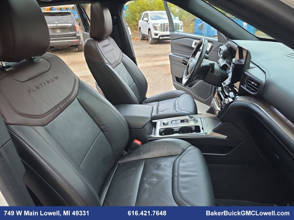 Used 2022 Ford Explorer Platinum w/ Equipment Group 601A image 10