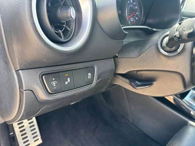 Used 2023 Kia Forte GT-Line w/ GT-Line Premium Package image 14