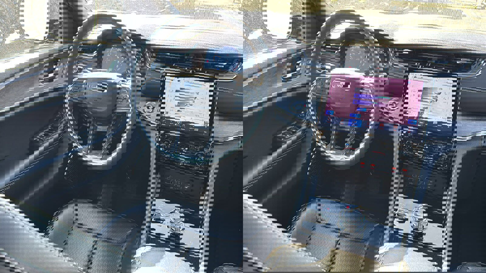 Certified 2024 Jeep Grand Cherokee Limited w/ Luxury Tech Group II image 18